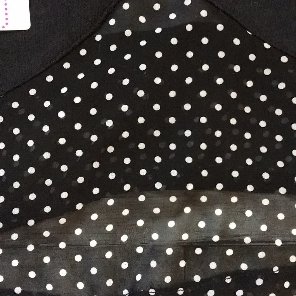 NWT Flapdoodle’s girls sequence star top